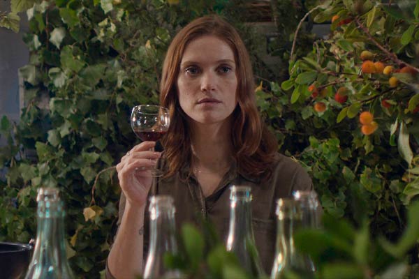 Camille Léger dans Drops of God