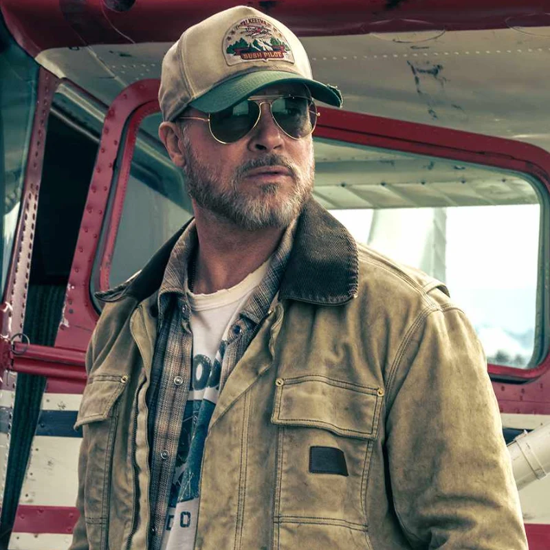 Brad Pitt como James Belmont en Heart of the Beast