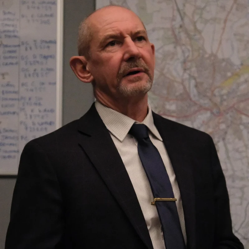 Ian Hart as DCI Kenneth Walker in The Blame