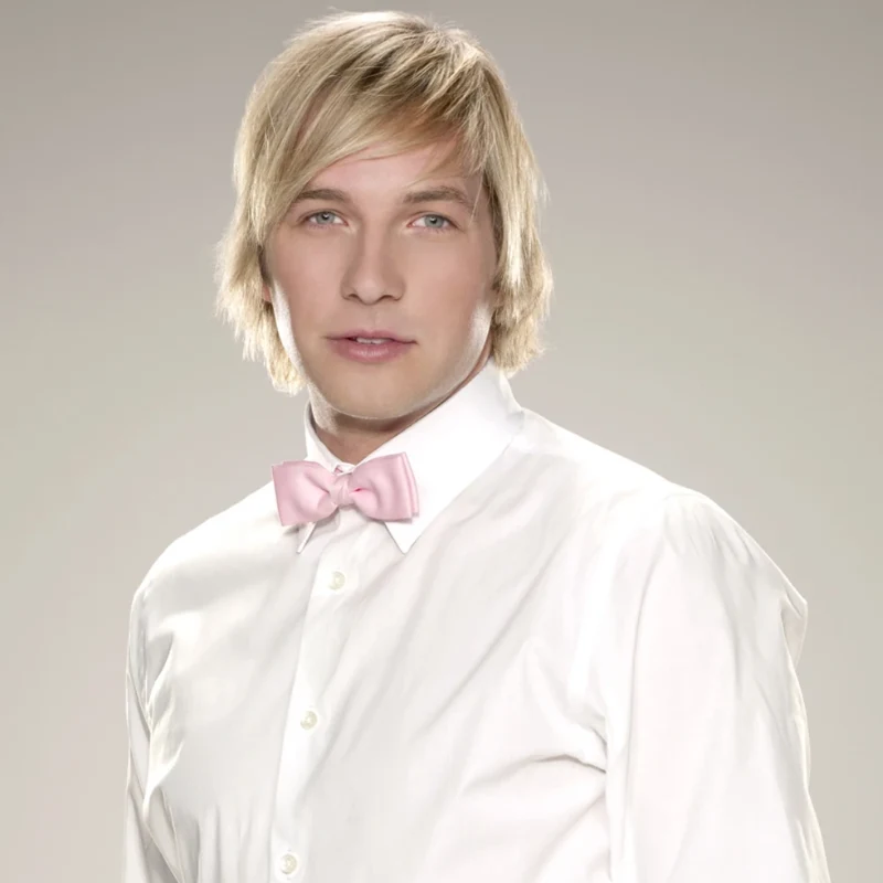 Ryan Hansen como Kyle Bradway em Party Down
