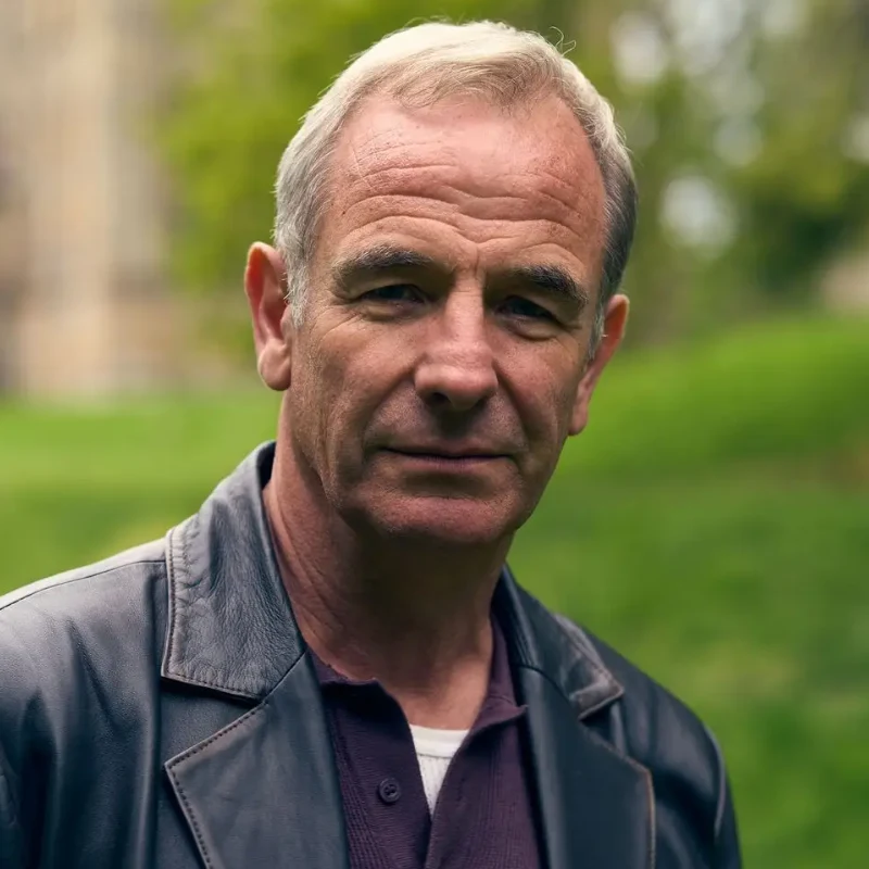 Robson Green as Joe Ruby in The Northumbria Mysteries