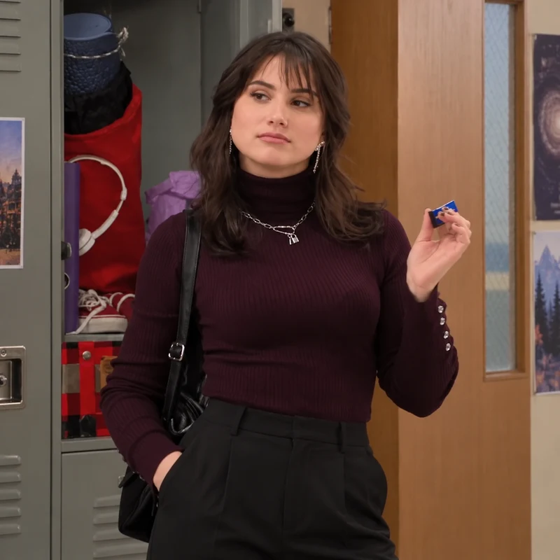 Erika Swayze as Jen in Hollywood Arts