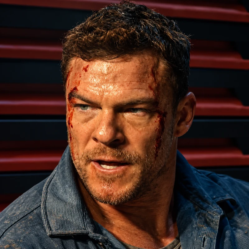 Alan Ritchson como Hank Malone em Runner