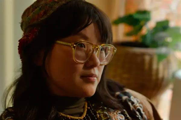 Susie dans Margo’s Got Money Troubles
