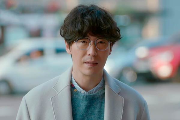 Hong Baek-gyoon in I’m Not a Robot