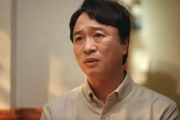 Woo Gwang-ho in Extraordinary Attorney Woo