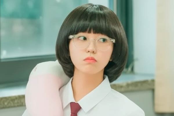 Lee Hyeon-joo en Lovely Runner