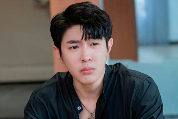 Sang Yan in Hidden Love