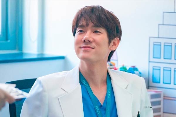 Ahn Jeong Won in Hospital Playlist