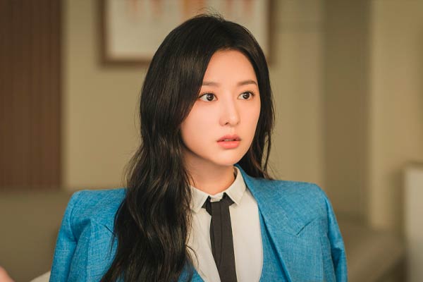 Hong Hae In in Queen of Tears