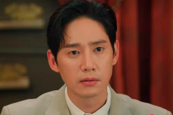 Yun Eun Seong in Queen of Tears