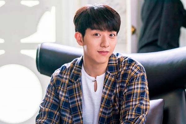 Kang Seo U in Cinderella and the Four Knights