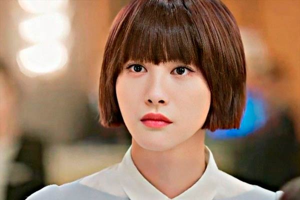 Oh Soo-jin in Oh My Venus