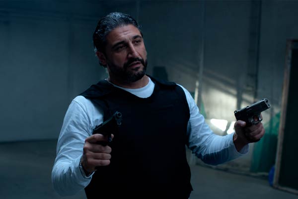 Tihomir Gardev in Undercover