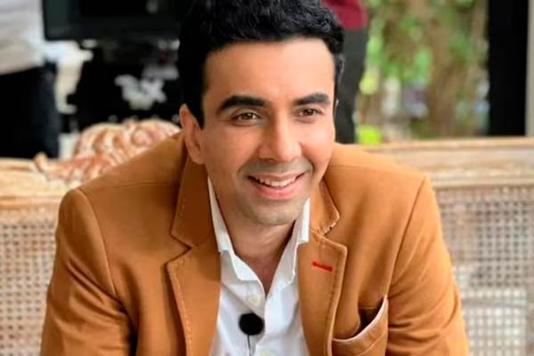 Naveen Bansal in TVF Pitchers