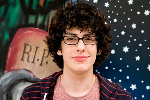 Robbie Shapiro in Victorious