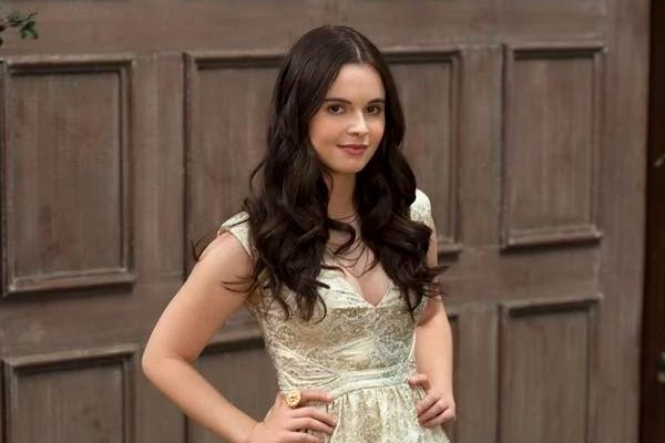 Bay Kennish in Switched at Birth