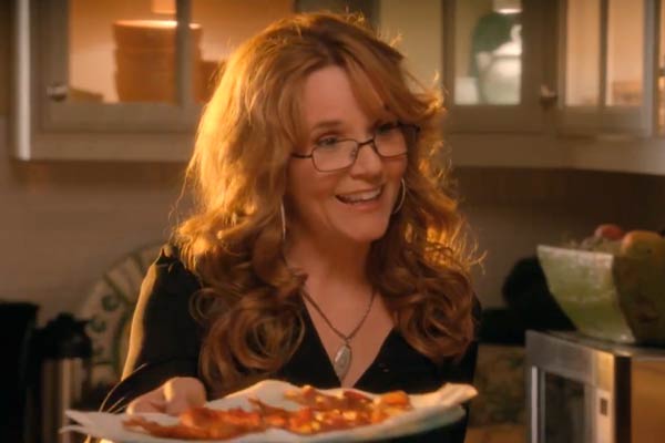 Kathryn Kennish in Switched at Birth