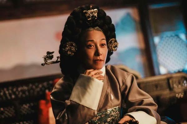 The Queen Dowager in The East Palace
