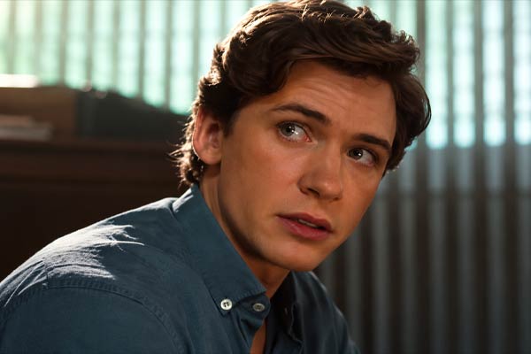 Bret Easton Ellis en The Shards