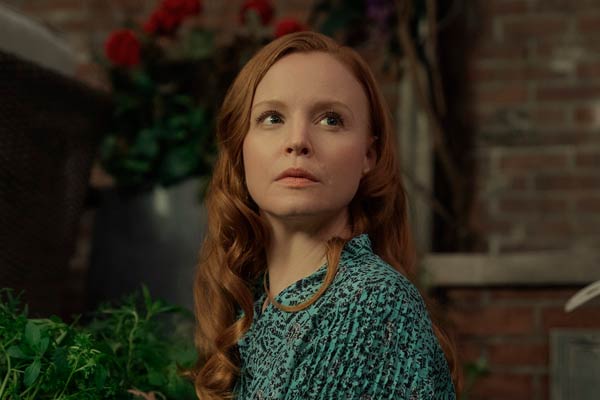 Dorothy Turner in Servant