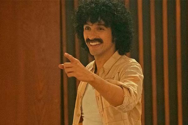Warren Rojas in Daisy Jones & The Six