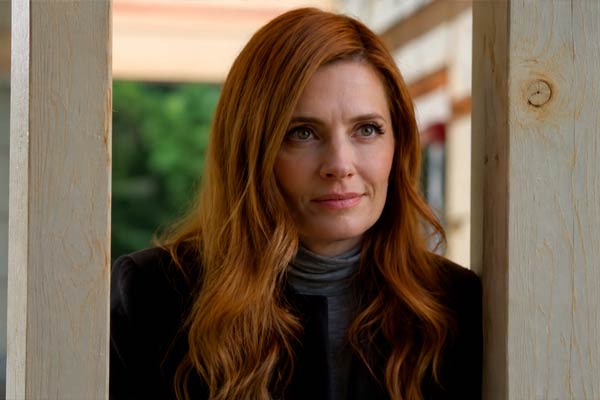 Zoe Strachan in Murder in a Small Town