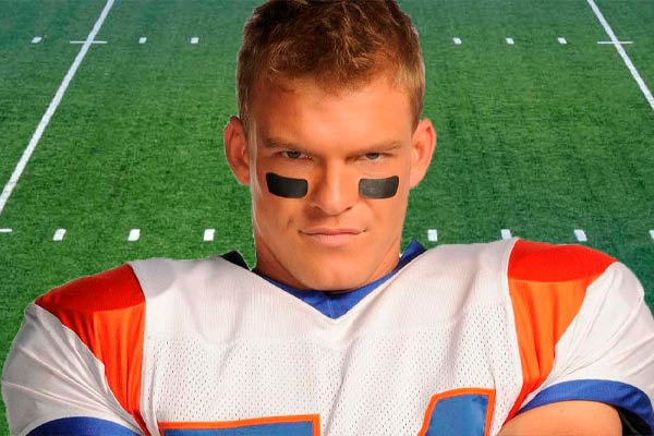 Thad Castle in Blue Mountain State