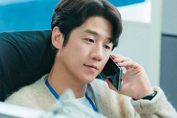 Kwon Tae Seong in A Bona Fide Killer