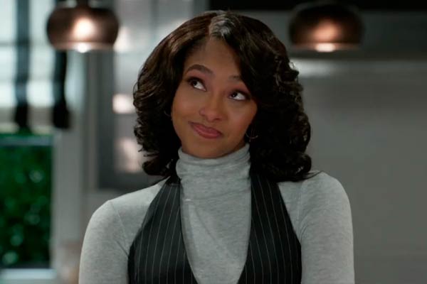 Katherine Richardson in Beyond the Gates