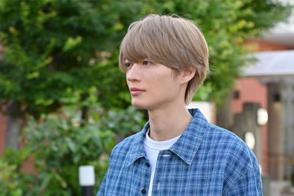 Saeki Chiharu in My Summer of You