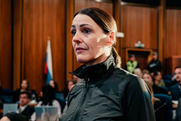 Amy Silva in Vigil